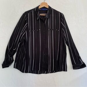 APT 9 Women’s Blouse Size PXL Button Down
